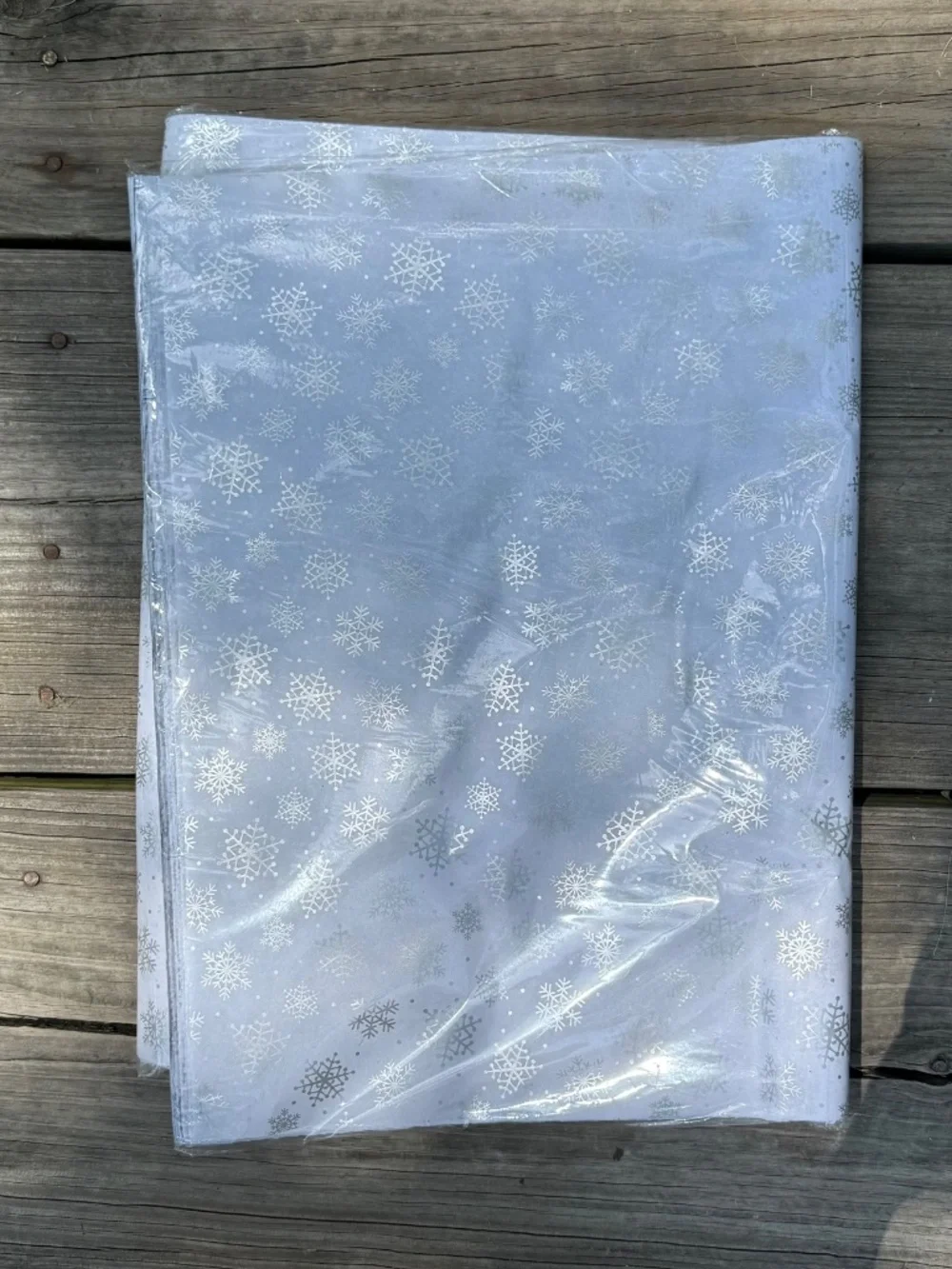 Luxury 20x30in Silver Metallic Snowflake Bulk Tissue Paper 240 Pieces, Xmas, NWT